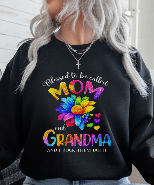 BLESSED to Be MOM and GRANDMA Sweatshirt | Grandmother Shirts Sweater Sweatshirts Crewneck | Gifts for Mom Grandma